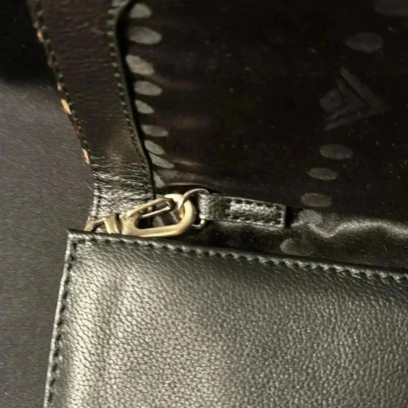 Silpada Leopard Print Clutch with Chain and Leather Strap - Picture 9 of 12